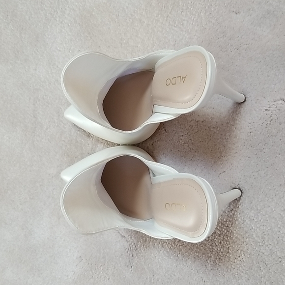 Aldo White Mules - Picture 4 of 5